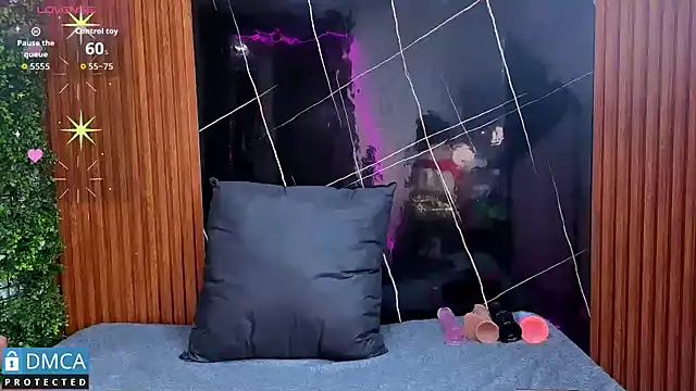 mily_g_ live sex cam