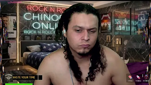 chino_roz webcam