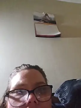 FelicityFreeze69 live cam on StripChat