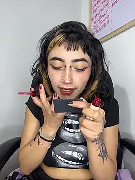 baby_akuma webcam