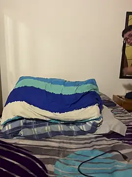 CamiRojas_boy webcam