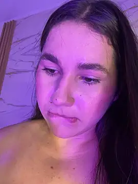 Watch mia_khalaf live on EroticFlix - High definition streams