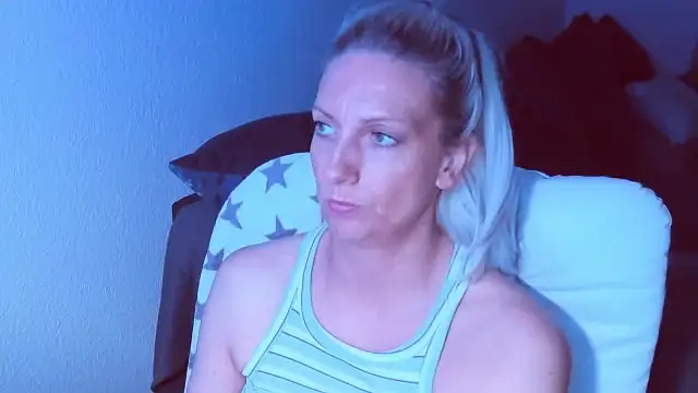 SexyJulia21 webcam
