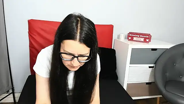 NadiaXlove webcam