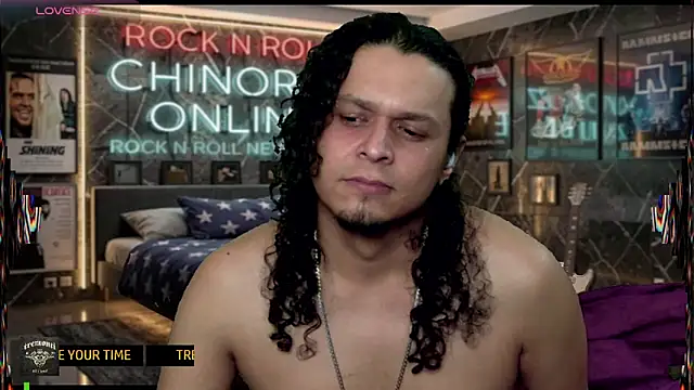 chino_roz webcam