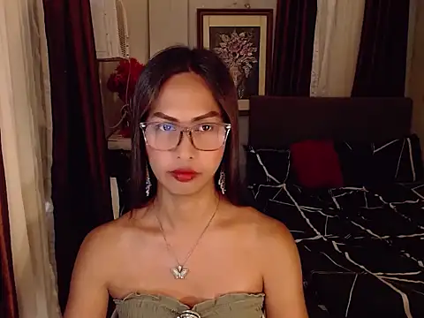 Nathalieheartt webcam