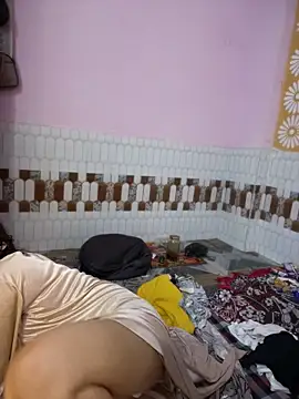 hotjanu234's live room
