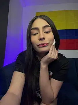 Mmmbedenaita - Trans webcam sex chat