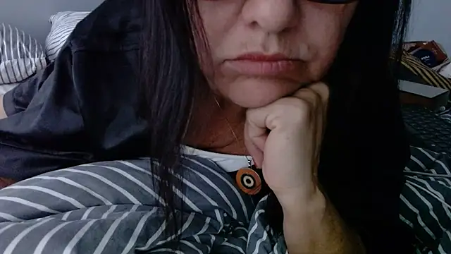 Lindagoddess75 webcam
