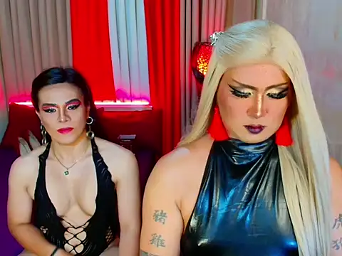 Wildest_Slave_Huntress webcam