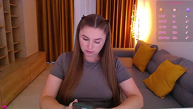 mia_bloomy live cam on StripChat