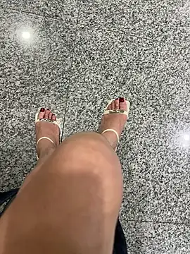 yimisun01 live sex cam