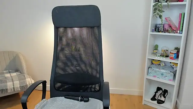 _BellaEvans_ webcam