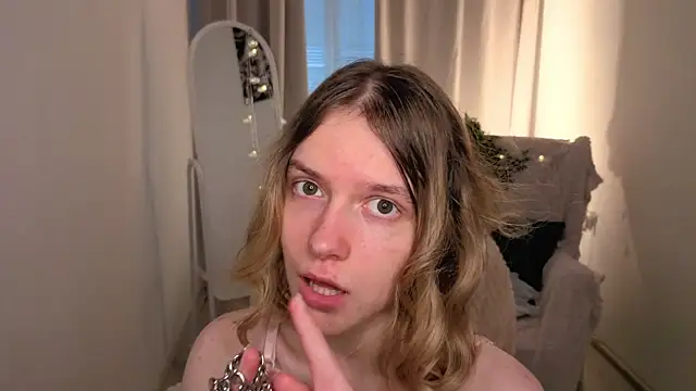 MilanaRayy live cam