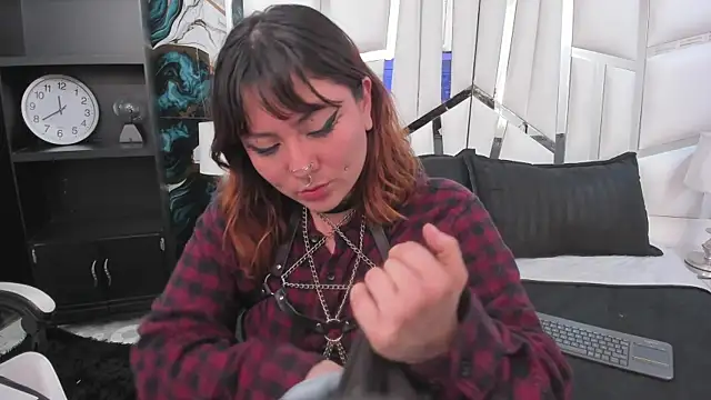 Goldentemptation_ webcam