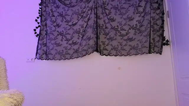 LilithMadden webcam
