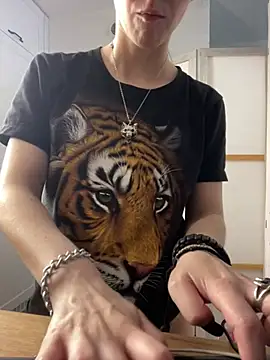 MartiniiSelenna webcam
