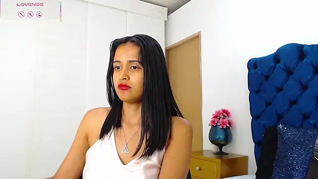 Lili666_ webcam