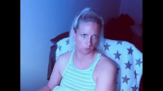 SexyJulia21 webcam