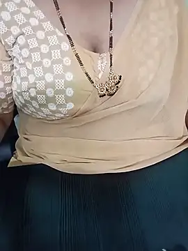 your-sameera live cam on StripChat