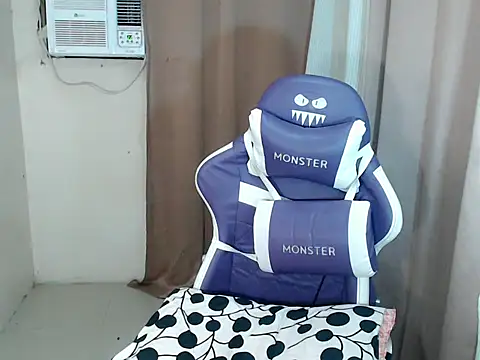 Ur_Goddes_Barbie webcam