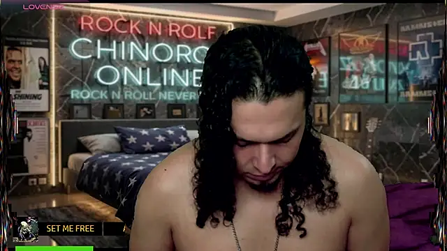 chino_roz live cam