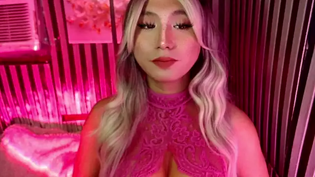horescocklucy (T young) - RIDE ON MY HORSECOCK DICK.