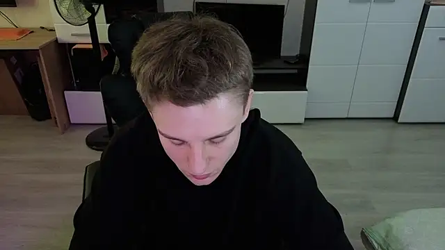 angryzan webcam