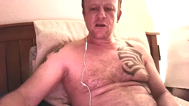 Yournaughty webcam