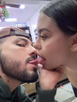 lindaandtony