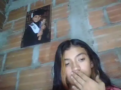 canelita0510 webcam