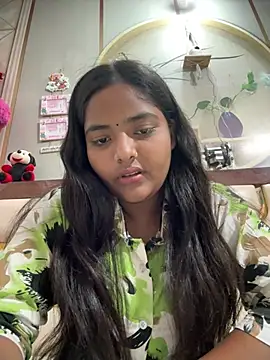 Arshu_143 live cam