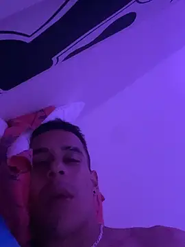 Brmell - Male webcam sex chat