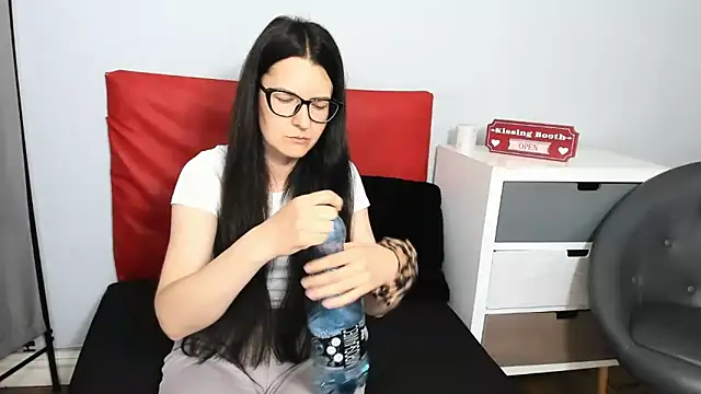 NadiaXlove webcam