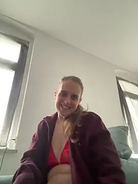 Chantalee live cam
