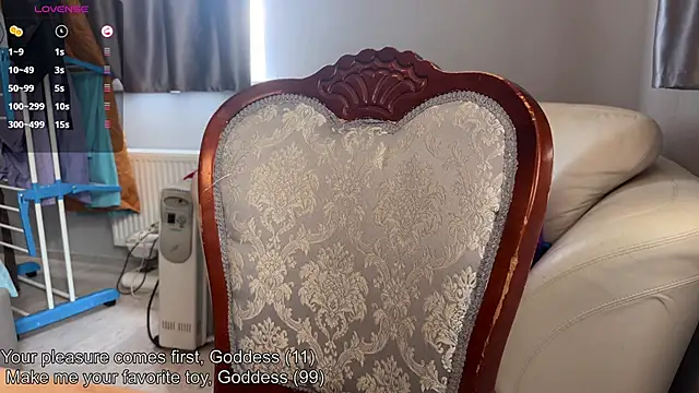 emily_is_here_ webcam
