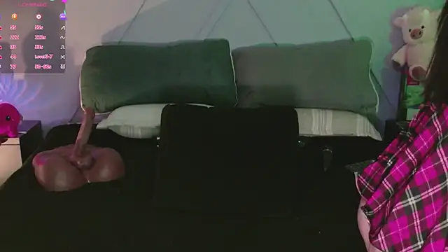 emmajohnss live cam