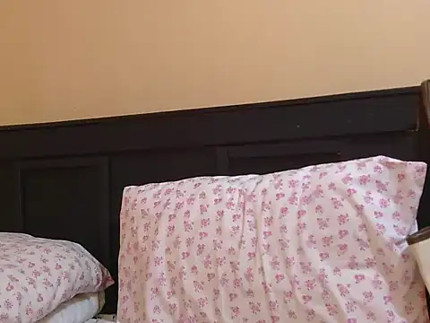 kinkydolll webcam