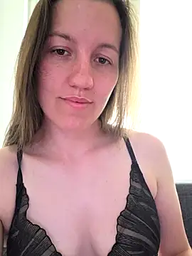 Nicole-Ray