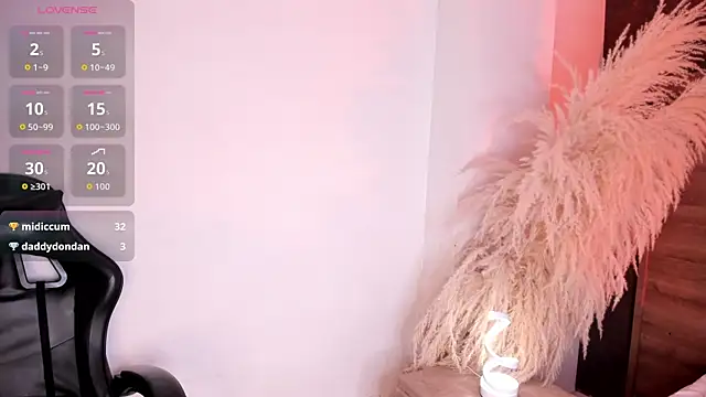 CristineRainn_ webcam