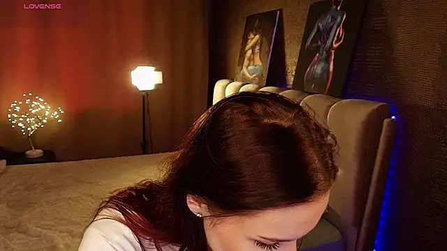 Aria_Mila webcam