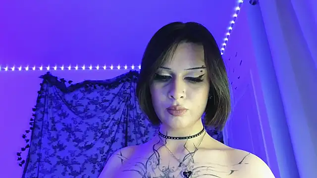 LilithMadden webcam
