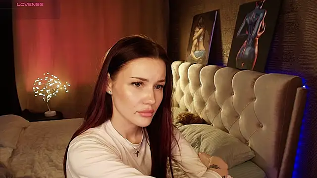 Aria_Mila webcam