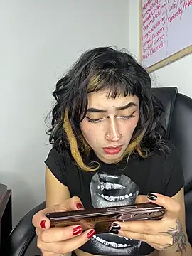 baby_akuma - Baby_akuma's free webcam - UK Sex Cams