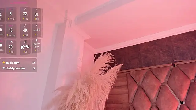 CristineRainn_ webcam