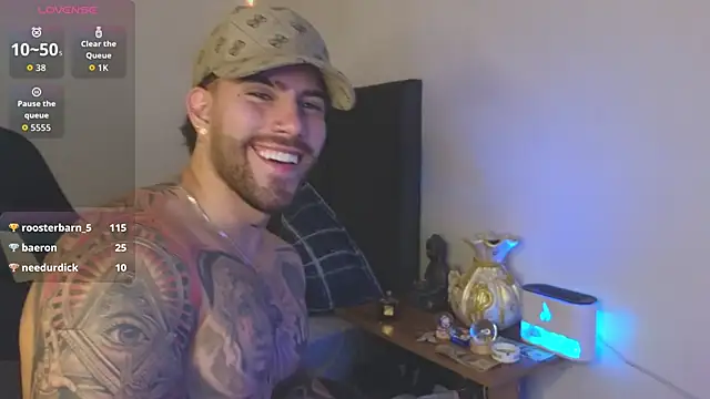 Ades_Lowe webcam