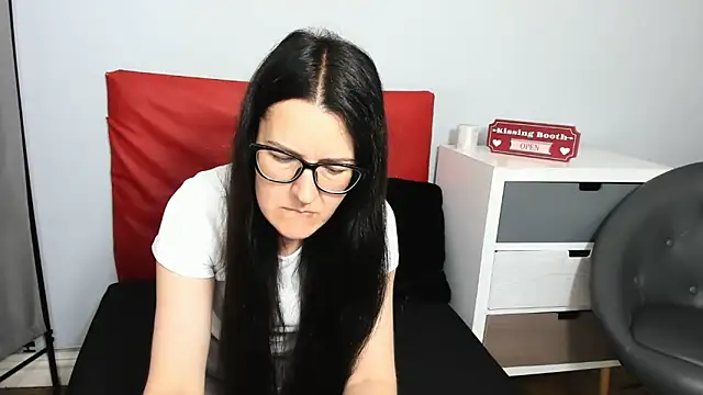 NadiaXlove webcam