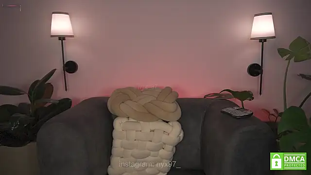 nyx_97 webcam