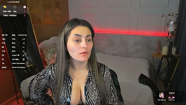 KylieMellow webcam