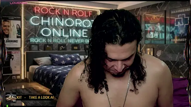 chino_roz webcam